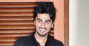 Arjun Kapoor excited to work with Akshay Kumar
